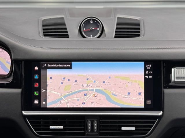 Certified 2023 Porsche Cayenne S Platinum image 29