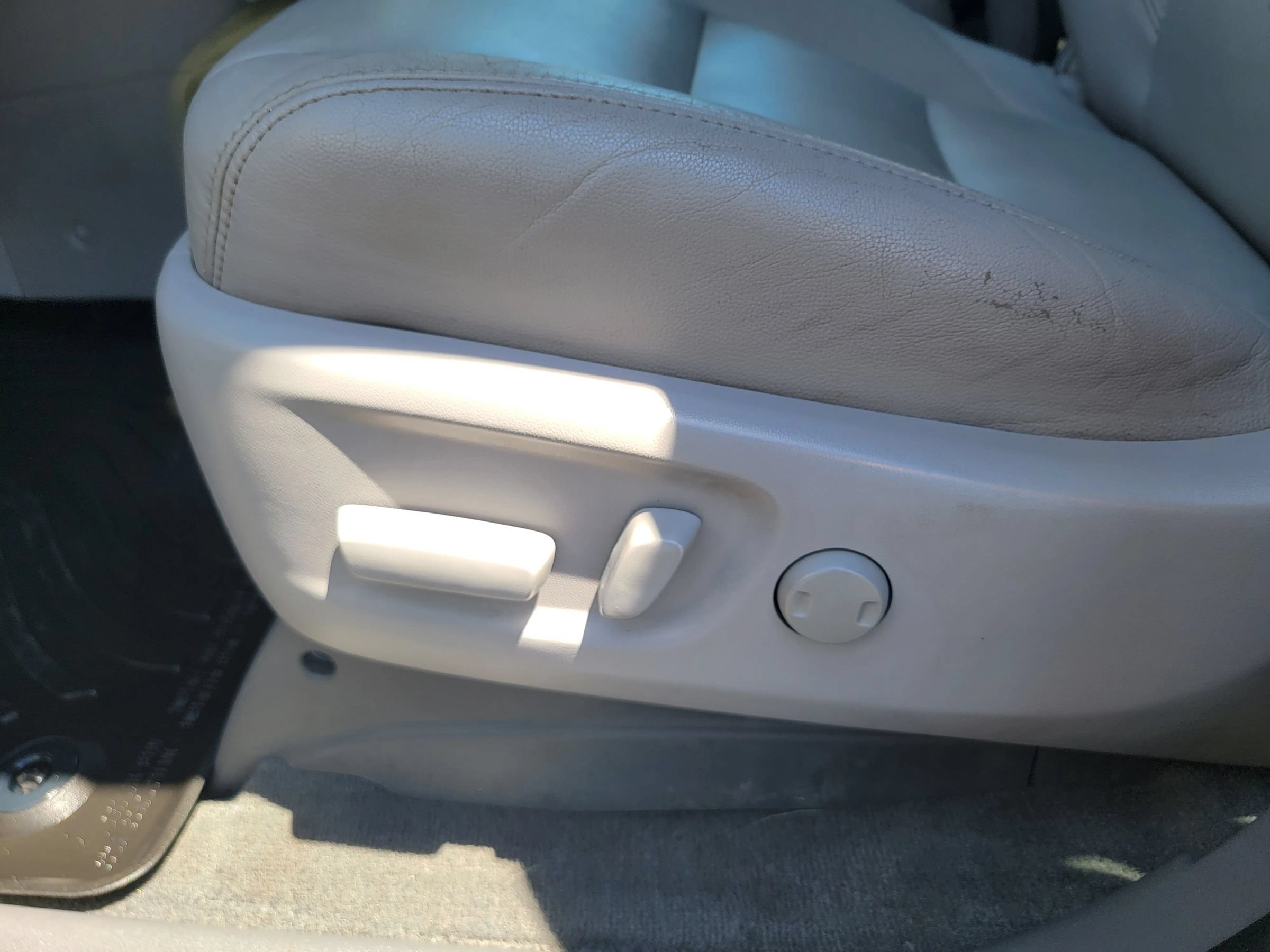 Used 2020 Toyota Sienna XLE AWD/4WD image 18