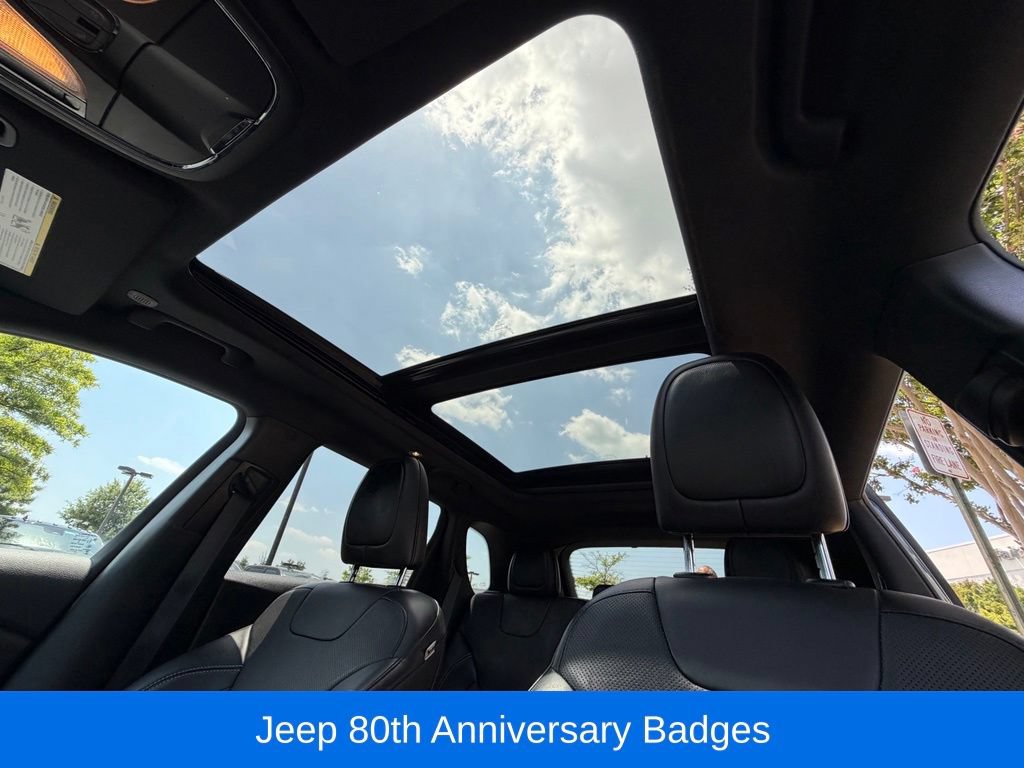 Certified 2021 Jeep Cherokee Latitude Lux 80th Anniv w/ Quick Order Package 26U 80TH AWD/4WD image 33