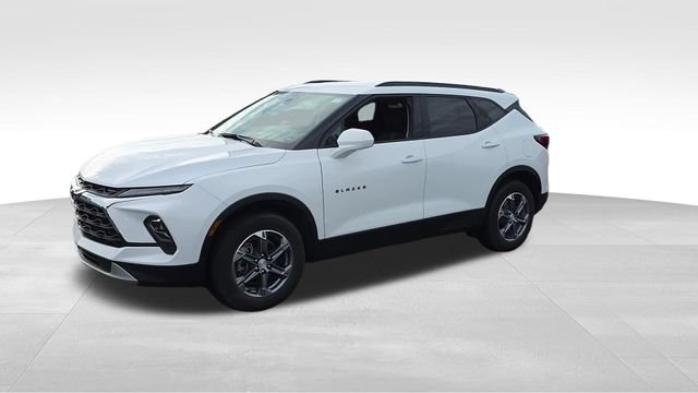 Certified 2024 Chevrolet Blazer LT w/ Convenience Package FWD image 10