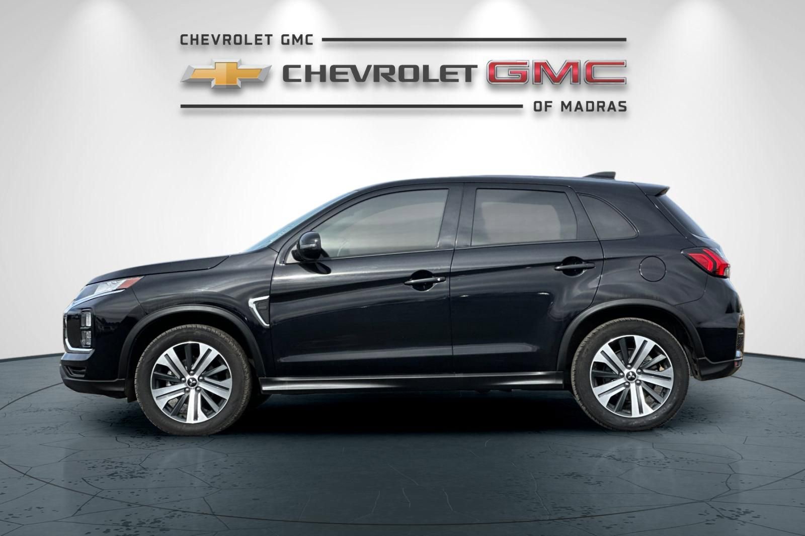 Used 2024 Mitsubishi Outlander Sport SE image 6