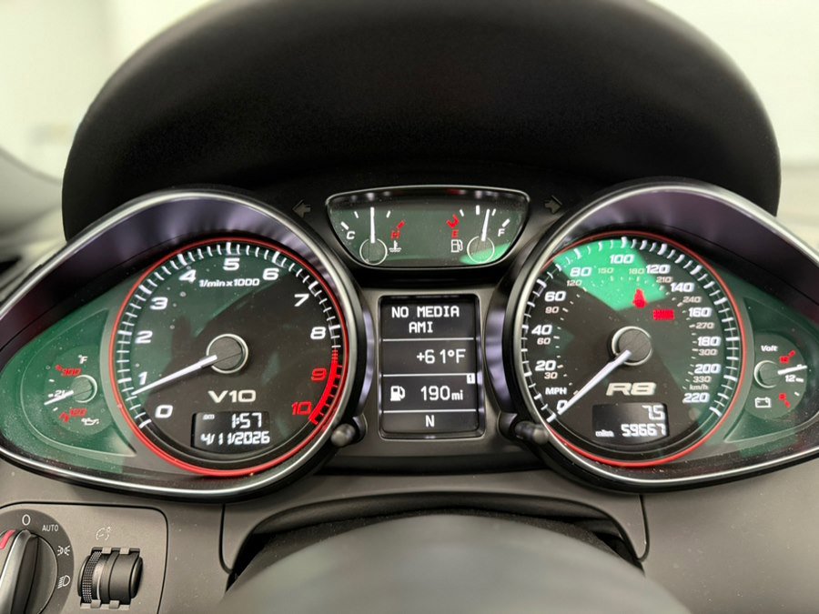 Used 2011 Audi R8 V10 image 69