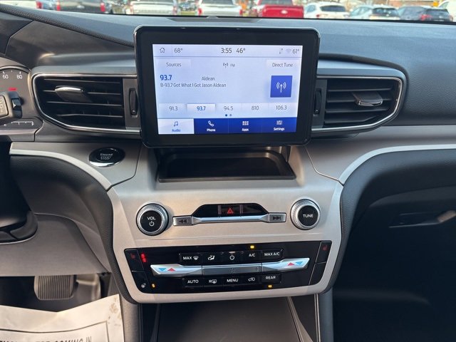 Used 2023 Ford Explorer XLT w/ Equipment Group 202A image 22