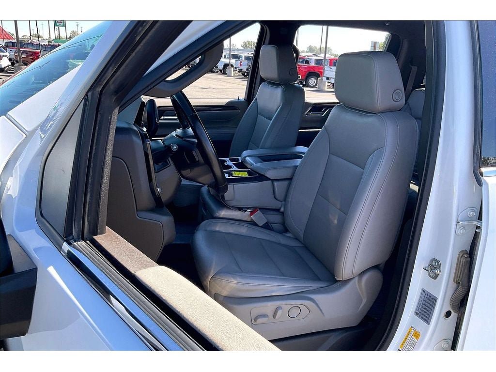 Used 2025 Chevrolet Silverado 3500 LTZ AWD/4WD image 27