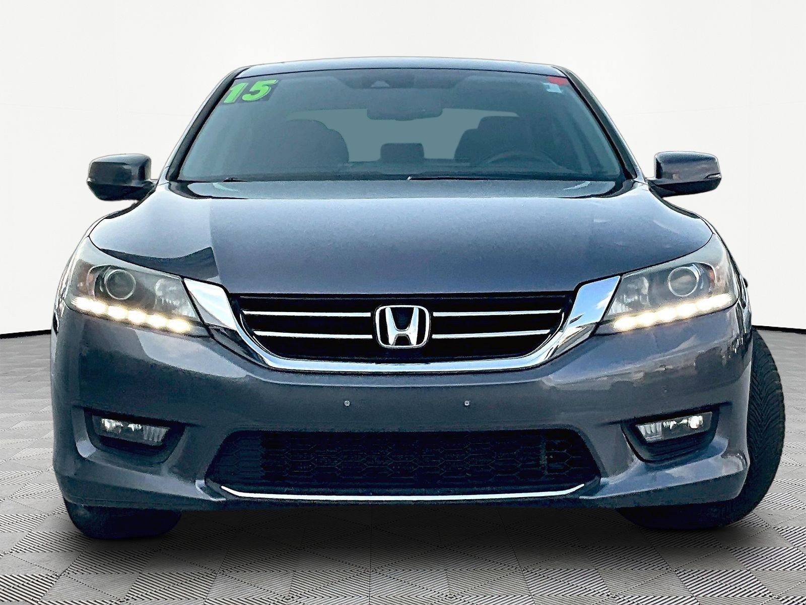Used 2015 Honda Accord EX-L image 2