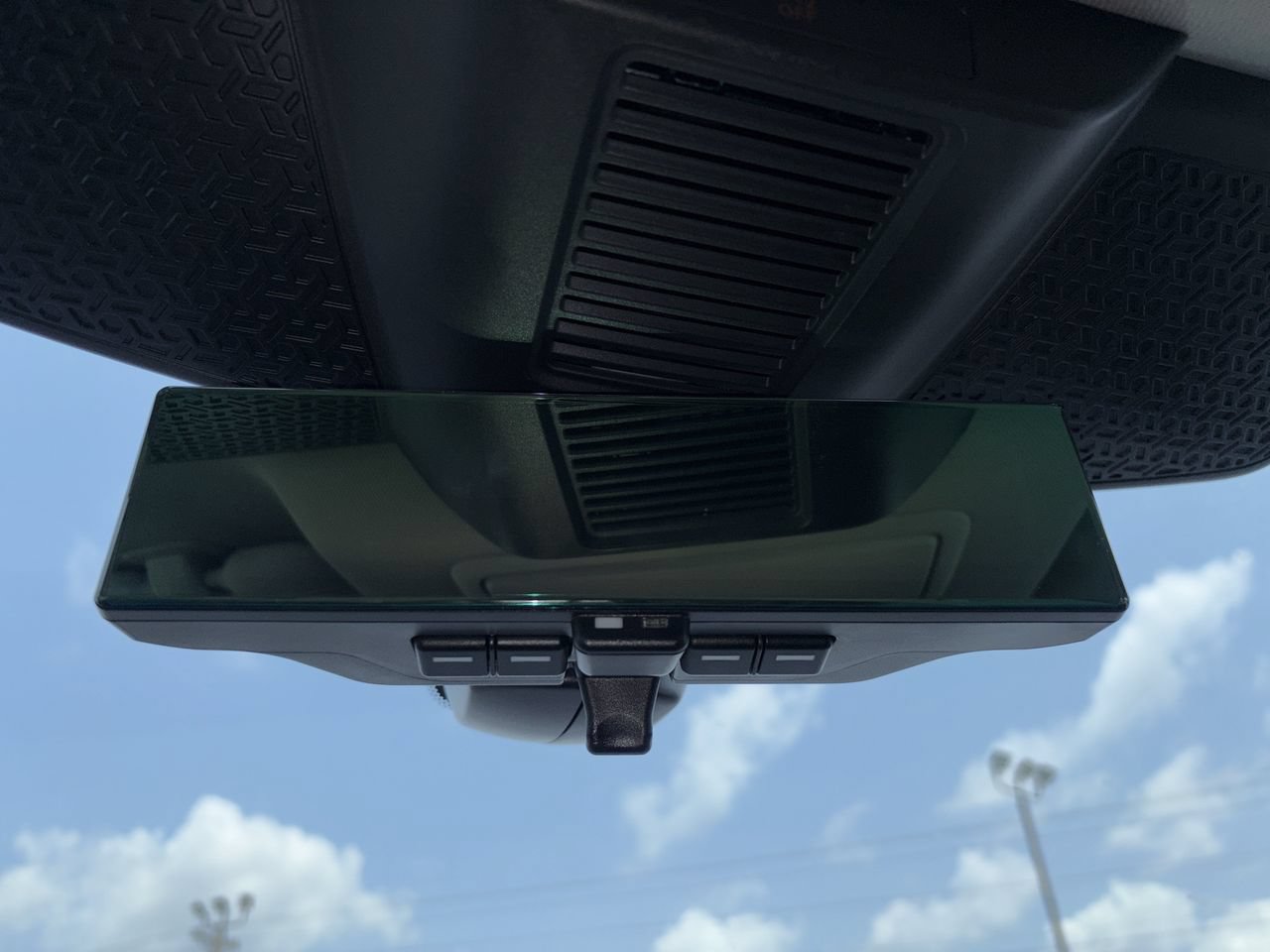 Certified 2024 Nissan Ariya AWD image 23