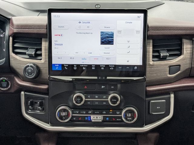 Used 2023 Ford Expedition Max Limited image 24