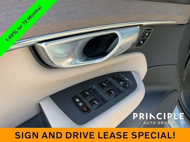 New 2026 Volvo XC90 B6 Plus w/ Protection Package Premier image 22