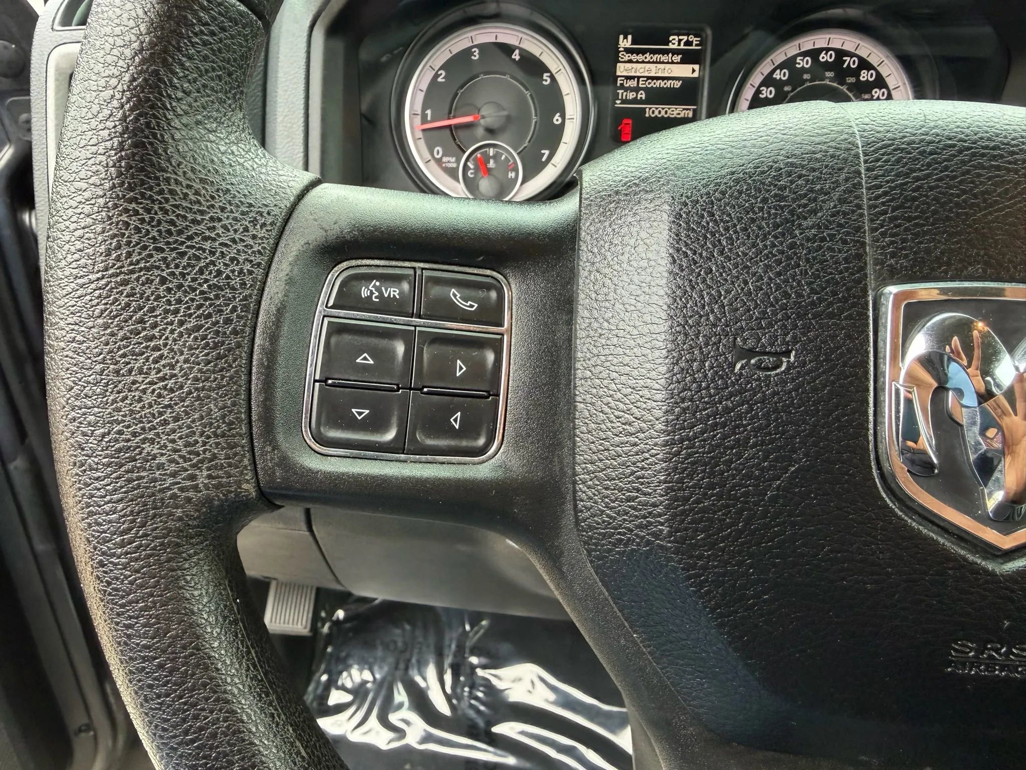 Used 2017 RAM 1500 Express image 19