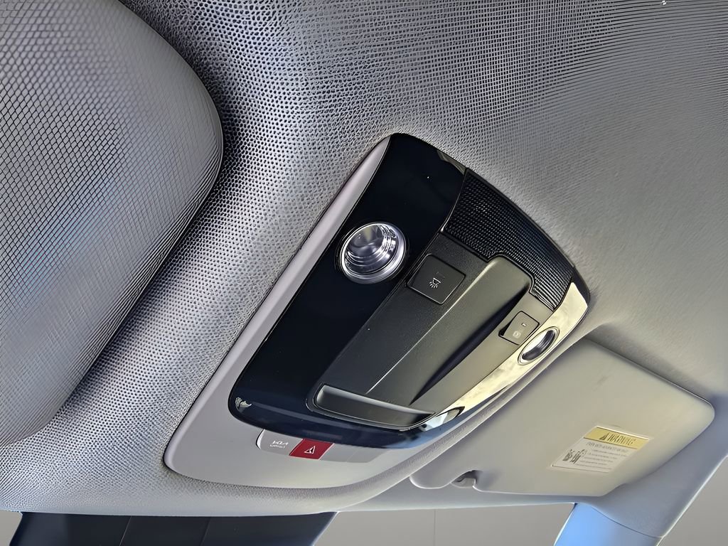Used 2024 Kia Seltos SX image 19
