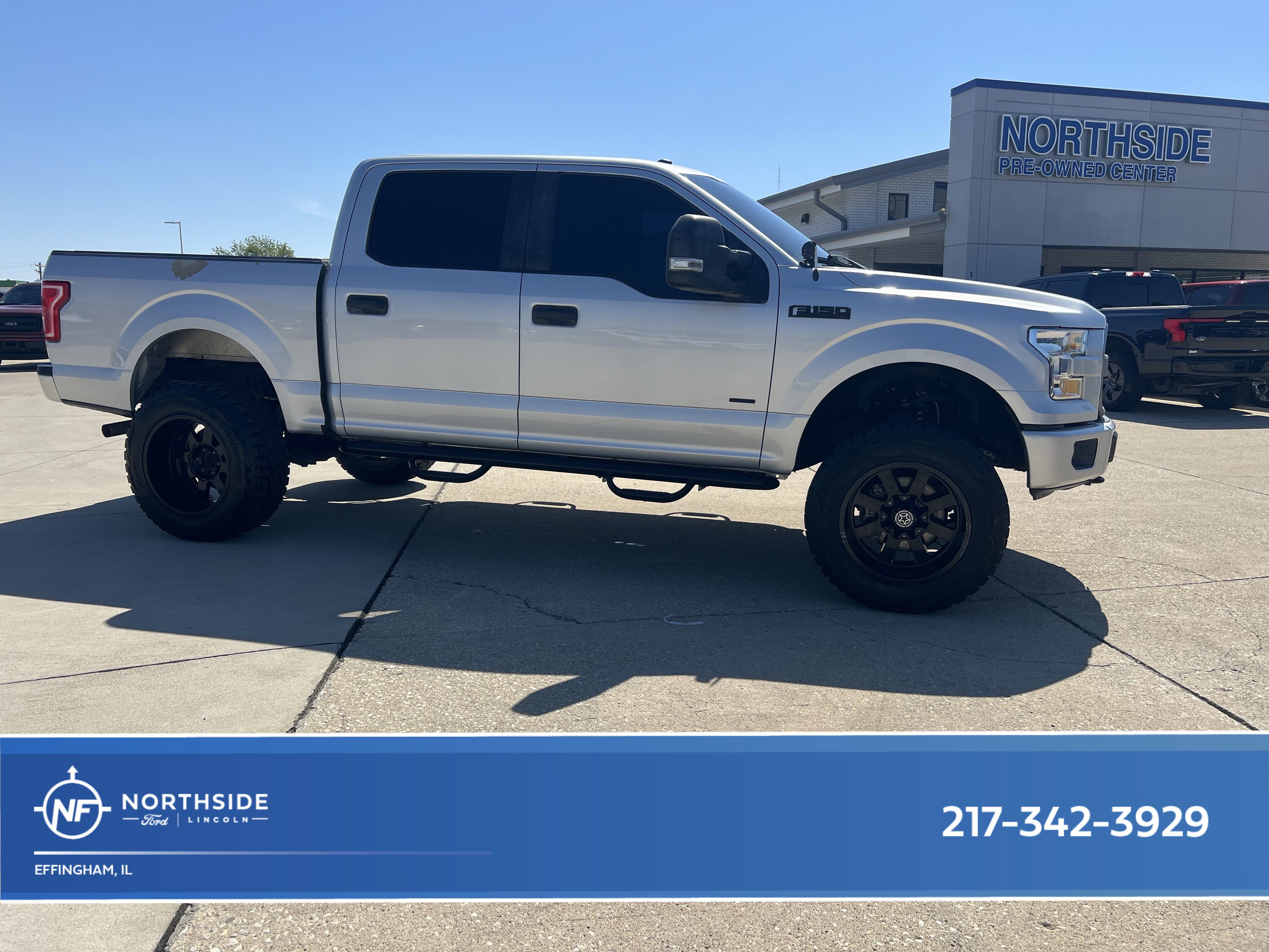 Used 2017 Ford F150 XL w/ Equipment Group 101A Mid AWD/4WD image 1