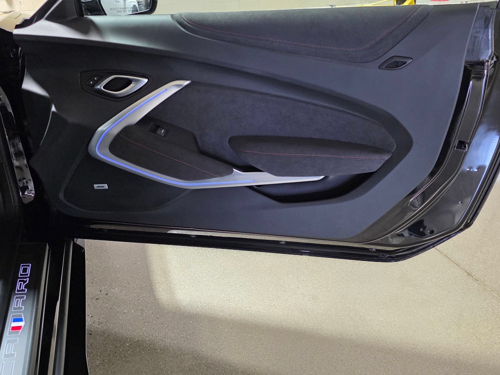 Used 2022 Chevrolet Camaro ZL1 RWD image 13