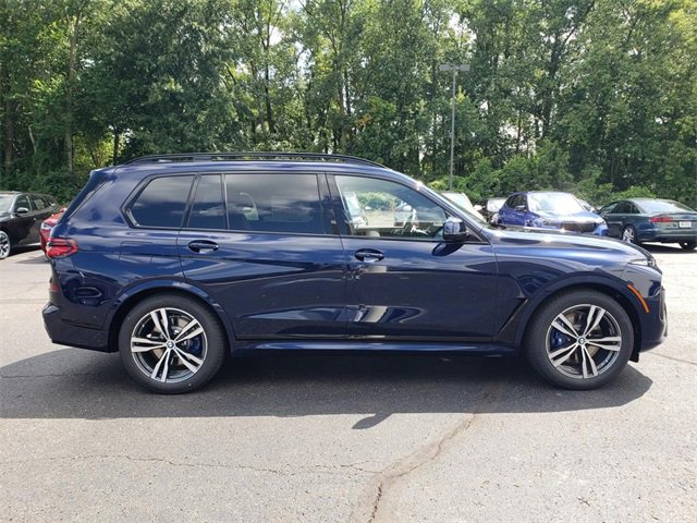New 2026 BMW X7 xDrive40i w/ M Sport Package image 7