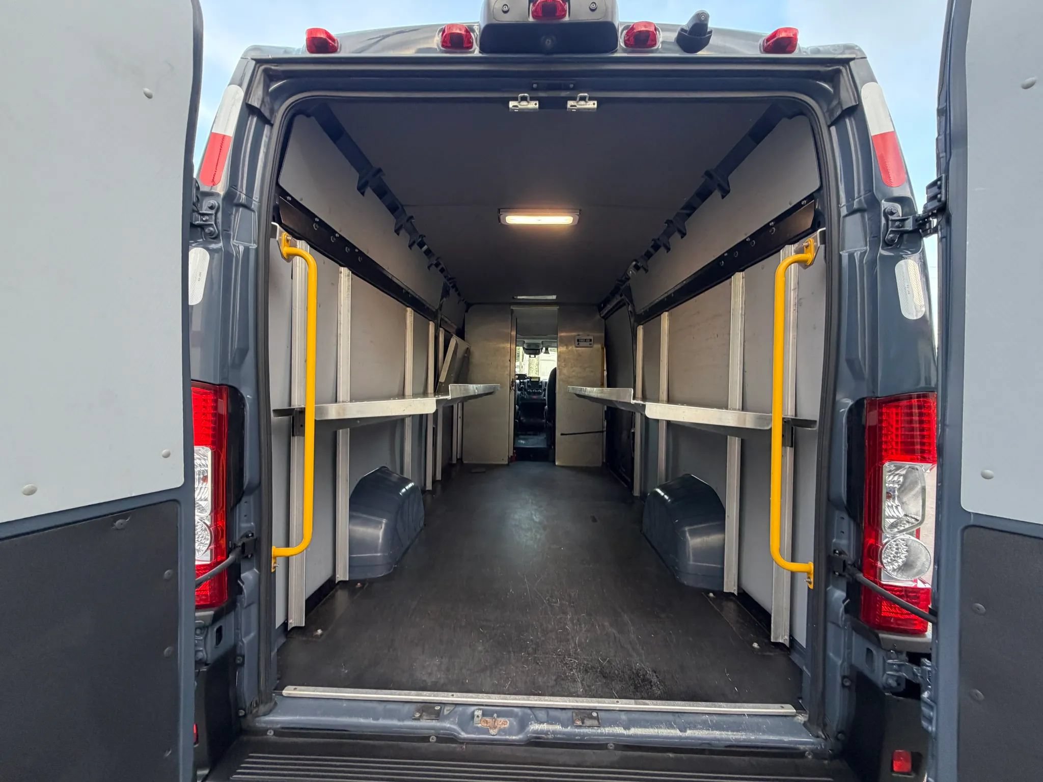 Used 2021 RAM ProMaster 3500 159 High Roof Extended FWD image 5