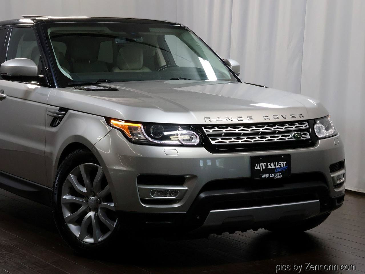 Used 2015 Land Rover Range Rover Sport HSE AWD/4WD image 2