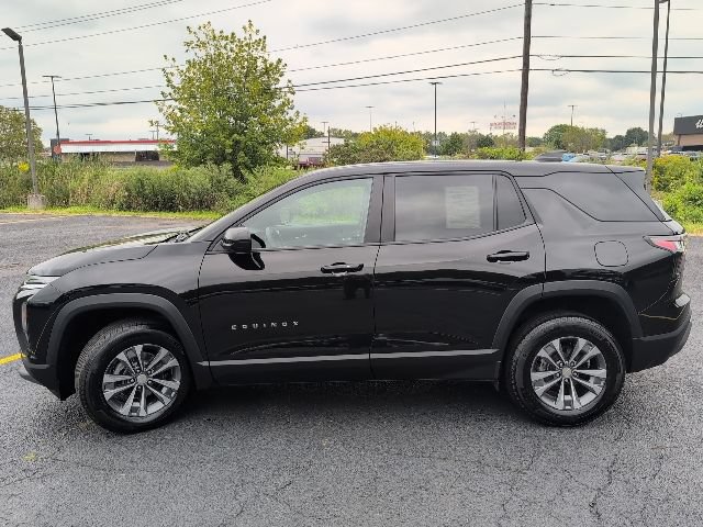 Used 2025 Chevrolet Equinox LT AWD/4WD image 2