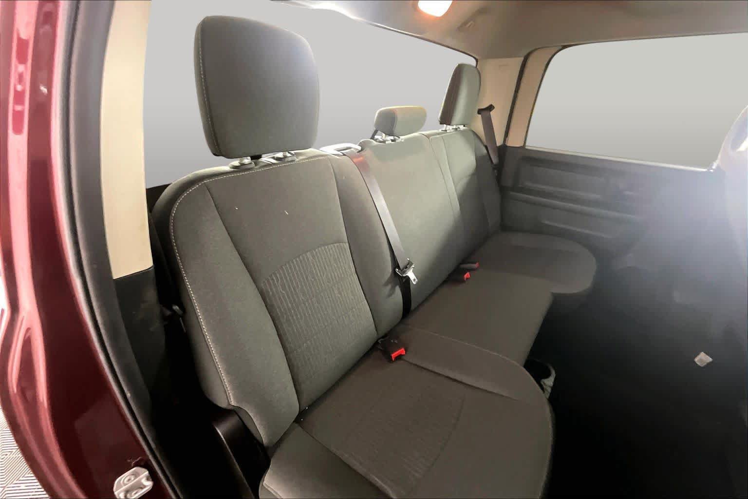 Used 2021 RAM 1500 Tradesman w/ Chrome Plus Package RWD image 18