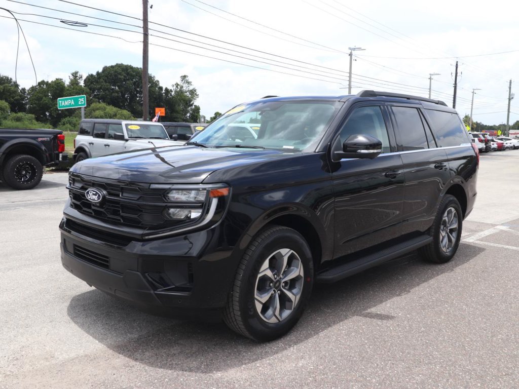 New 2027 Ford Expedition Active RWD image 7