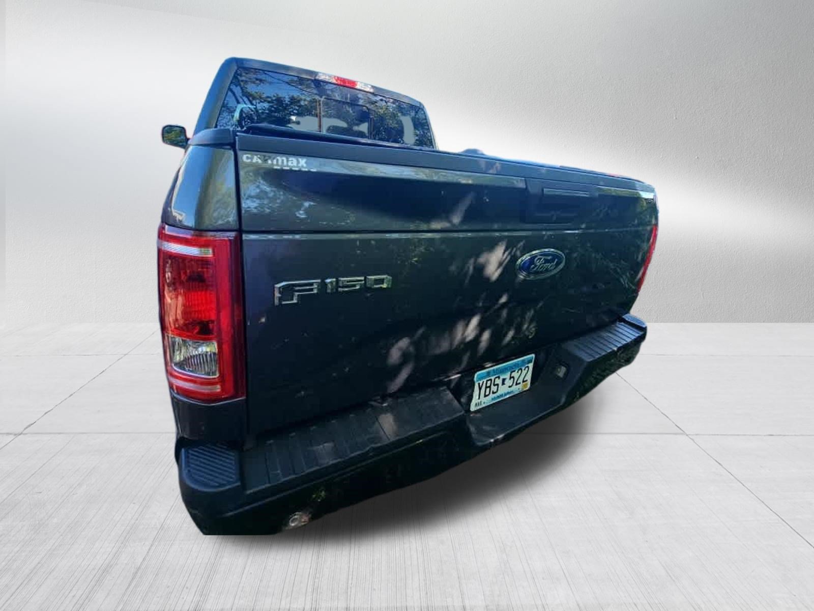 Used 2017 Ford F150 XLT w/ Equipment Group 302A Luxury AWD/4WD image 5