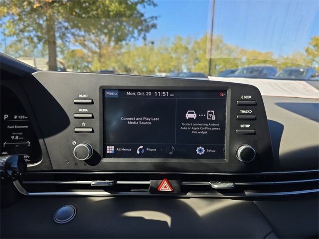 Certified 2023 Hyundai Elantra SEL w/ Cargo Package image 16