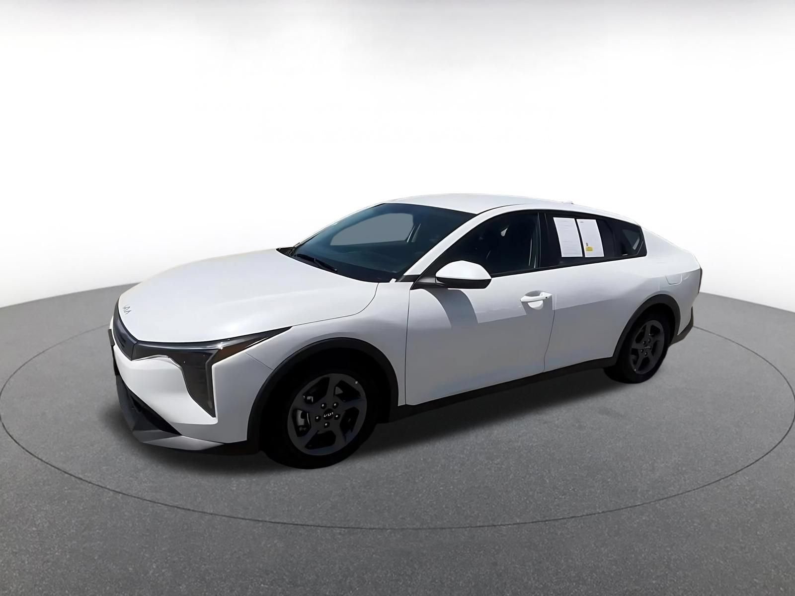 Used 2025 Kia K4 FWD image 8