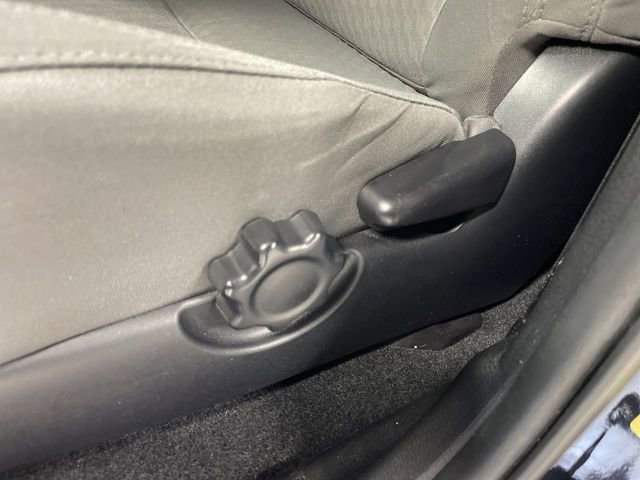 Used 2021 Toyota Tacoma SR w/ SR Convenience Package image 12