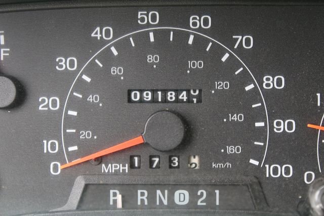 Used 2001 Ford F550 XL image 35