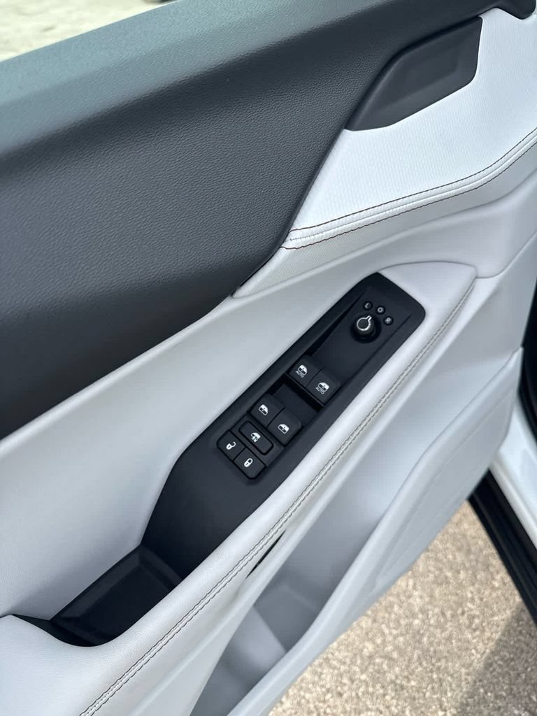 New 2026 Jeep Cherokee Limited AWD/4WD image 17