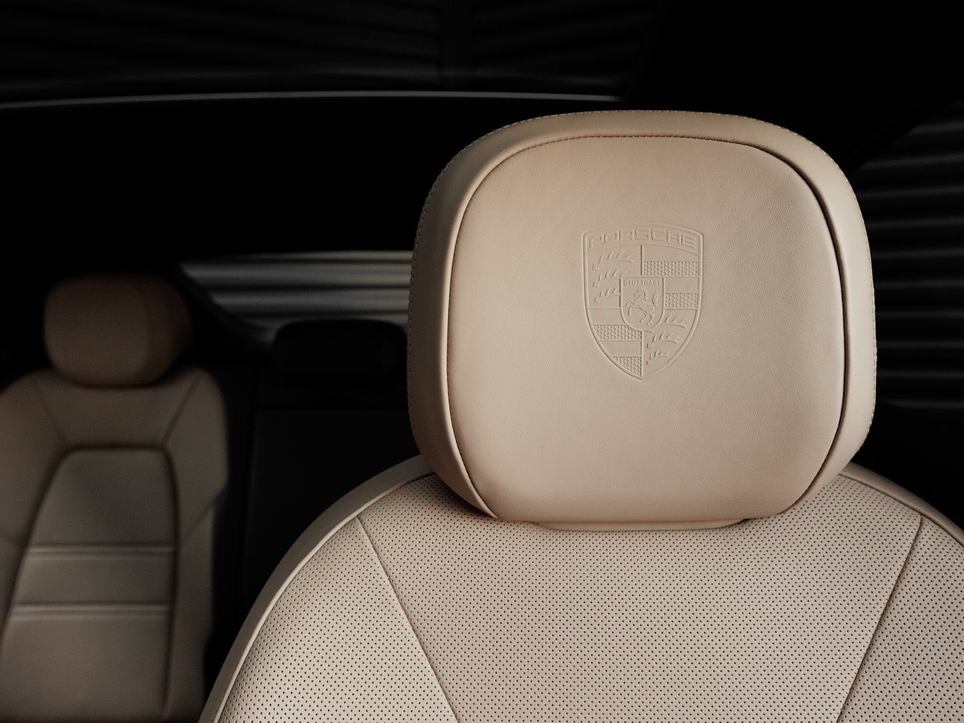 Certified 2025 Porsche Cayenne E-Hybrid Coupe AWD/4WD image 15