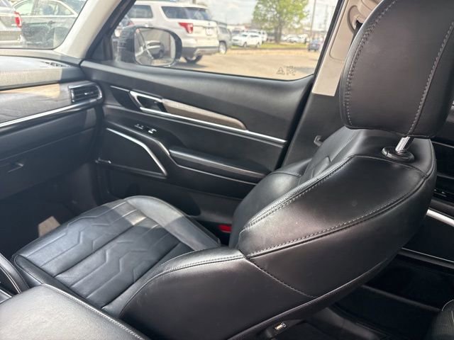Used 2021 Kia Telluride SX w/ SX Prestige Package AWD/4WD image 19