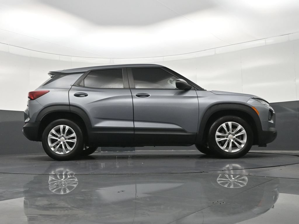 Used 2021 Chevrolet TrailBlazer LS FWD image 28