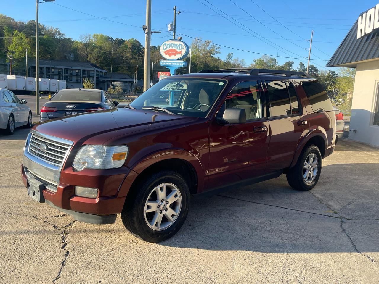 Used 2010 Ford Explorer XLT AWD/4WD image 3
