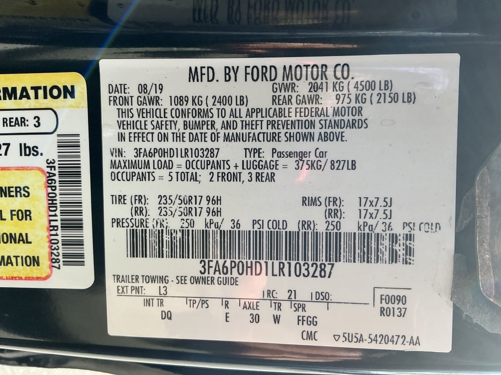 Used 2020 Ford Fusion SE FWD image 29