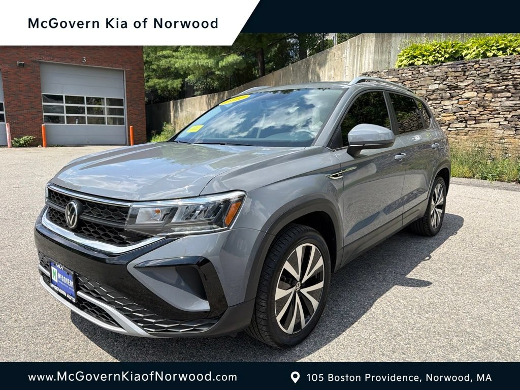 Used 2022 Volkswagen Taos SE