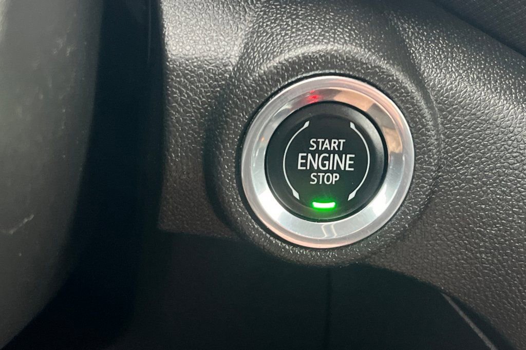 Used 2022 Chevrolet TrailBlazer LT w/ Driver Confidence Package AWD/4WD image 19