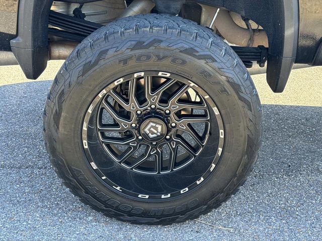 Used 2020 Chevrolet Silverado 2500 High Country w/ Technology Package image 5