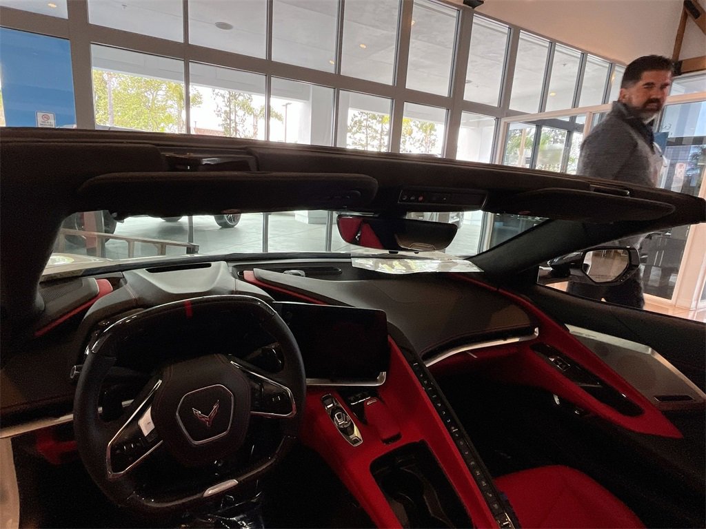 New 2025 Chevrolet Corvette E-Ray image 21