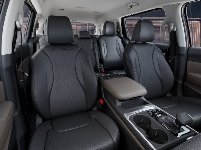 New 2026 Kia Carnival EX FWD image 15