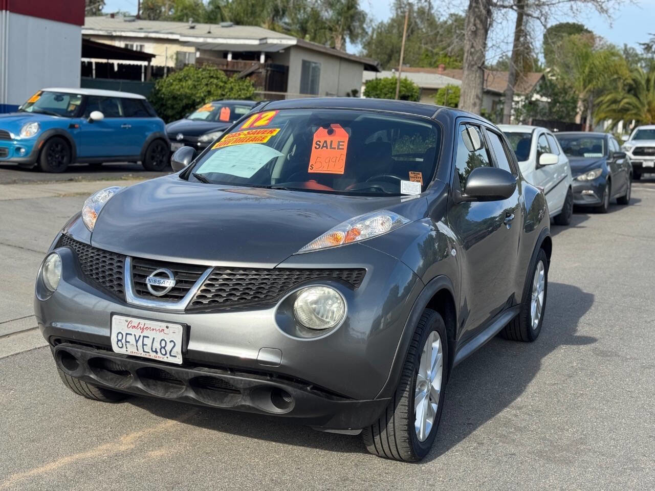 Used 2012 Nissan Juke SV image 3