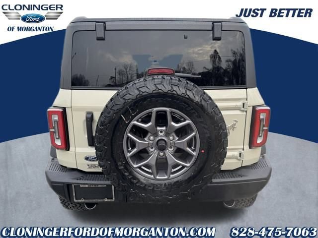 New 2025 Ford Bronco Badlands image 6
