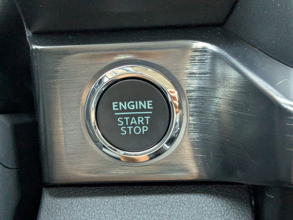 New 2025 Ford F550 4x4 Crew Cab Super Duty image 30