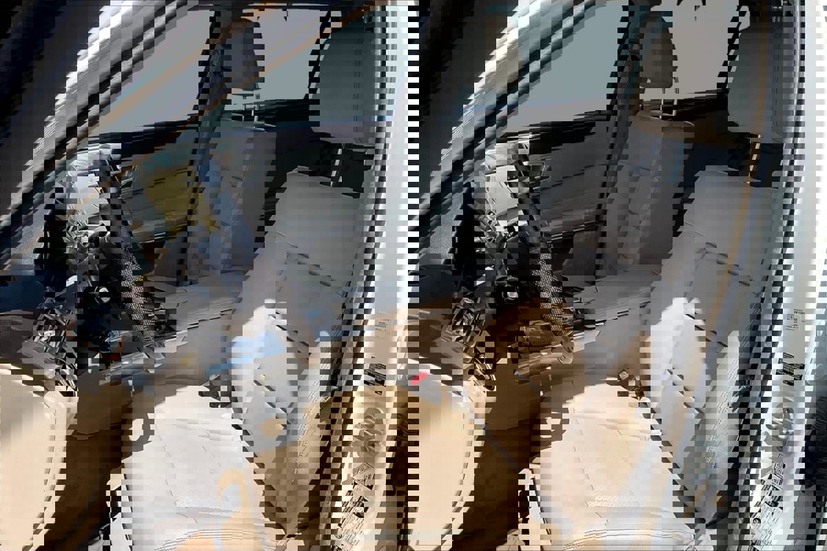 Used 2015 Mercedes-Benz E 350 4MATIC Wagon w/ Premium 1 Package image 25