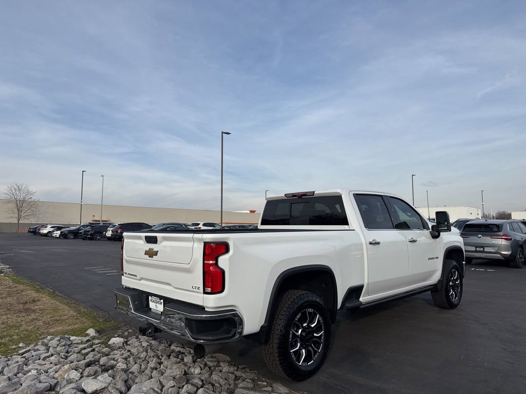 Used 2024 Chevrolet Silverado 2500 LTZ w/ LTZ Plus Package image 5