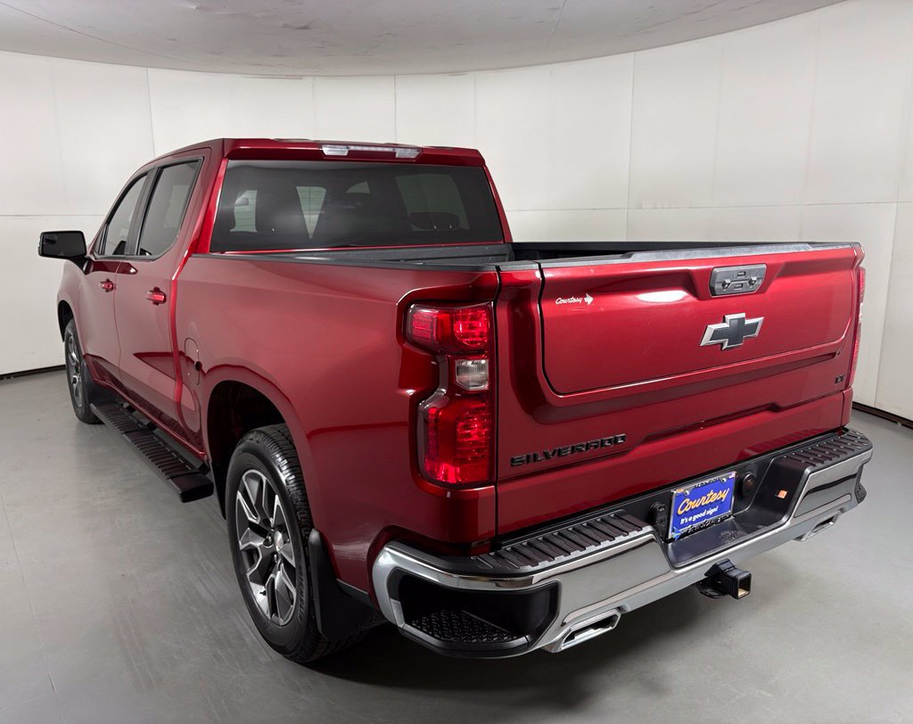 Certified 2022 Chevrolet Silverado 1500 LT w/ Z71 Off-Road Package AWD/4WD image 7