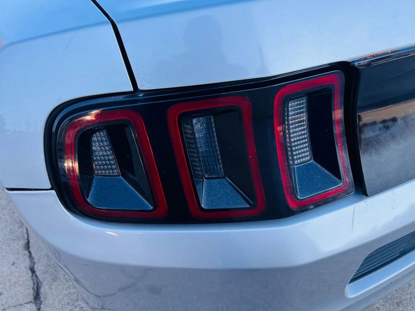 Used 2014 Ford Mustang Convertible image 17