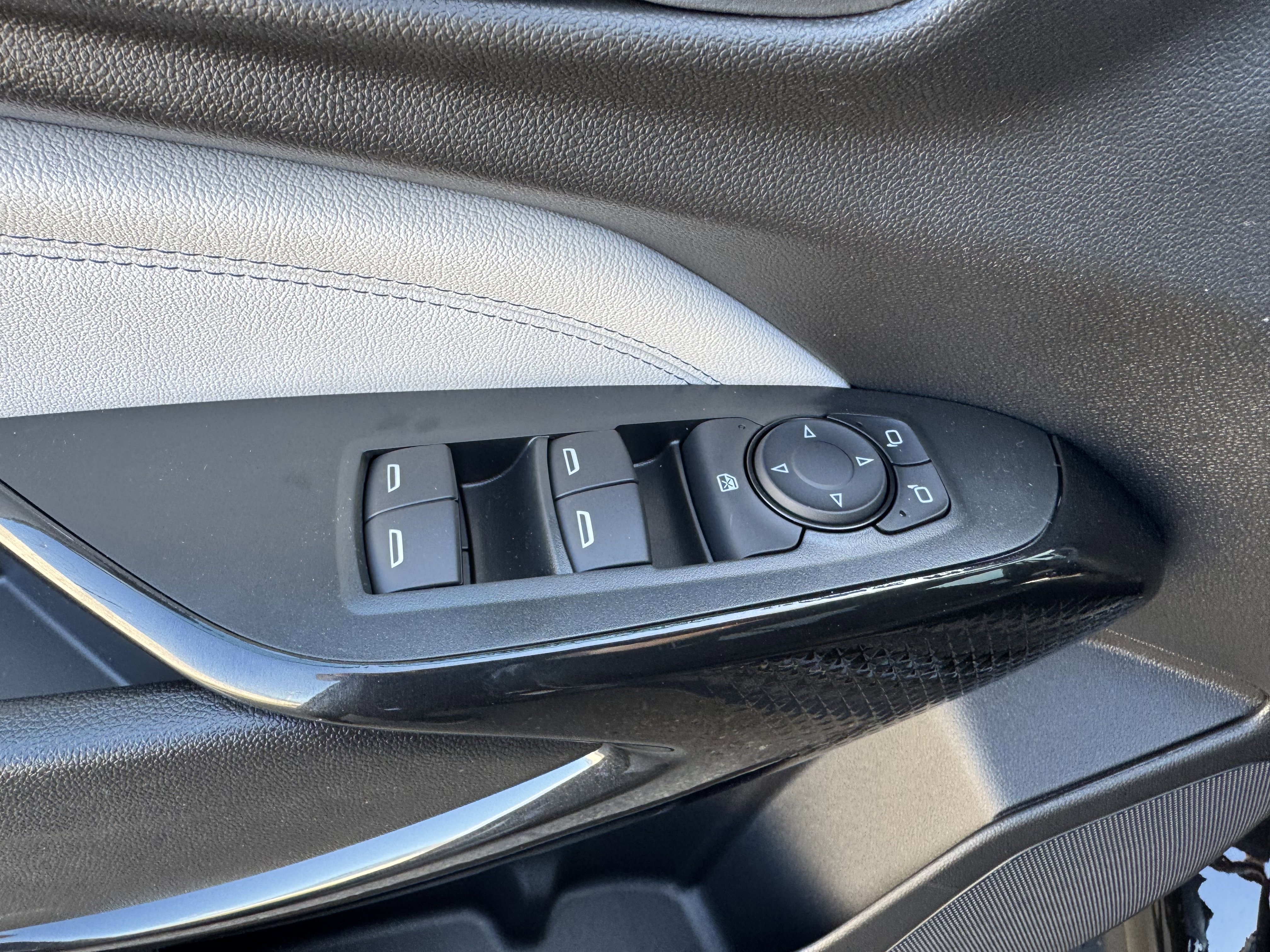New 2026 Chevrolet Trax LT FWD image 11