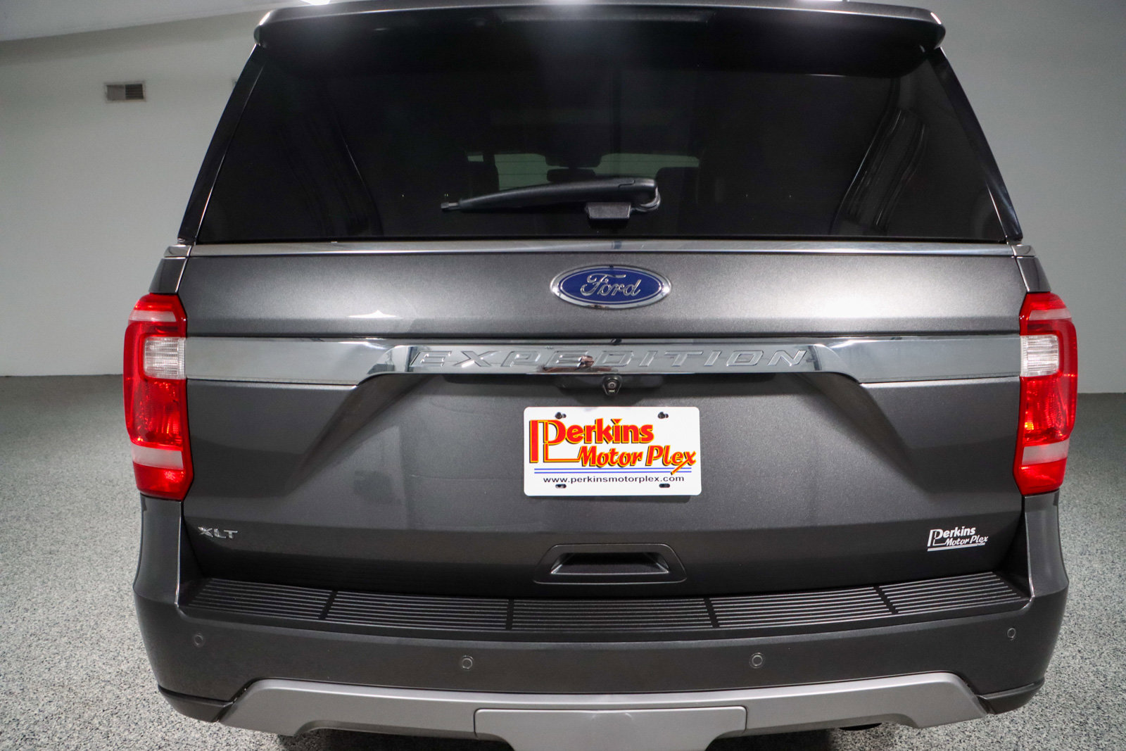 Used 2021 Ford Expedition XLT image 8