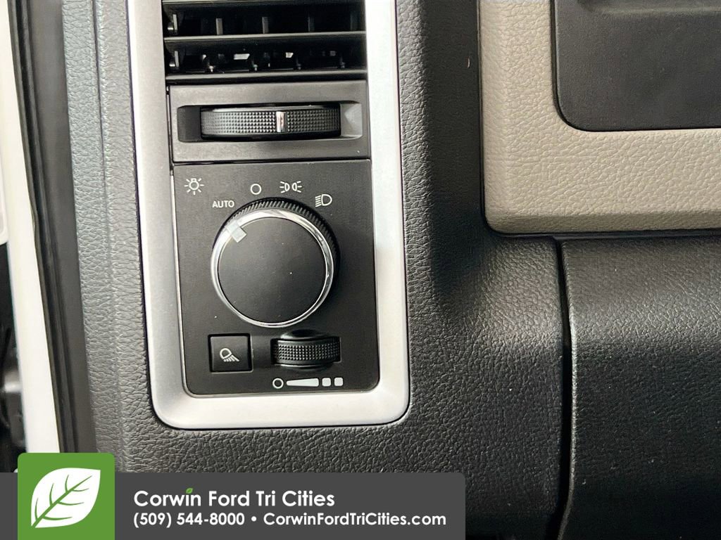 Used 2010 Dodge Ram 1500 Truck SLT w/ Technology Group image 19