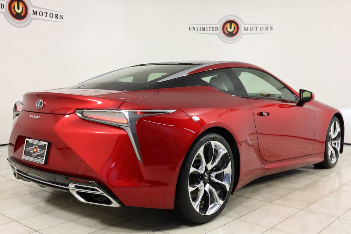Used 2018 Lexus LC 500 Coupe w/ Performance Package RWD image 3