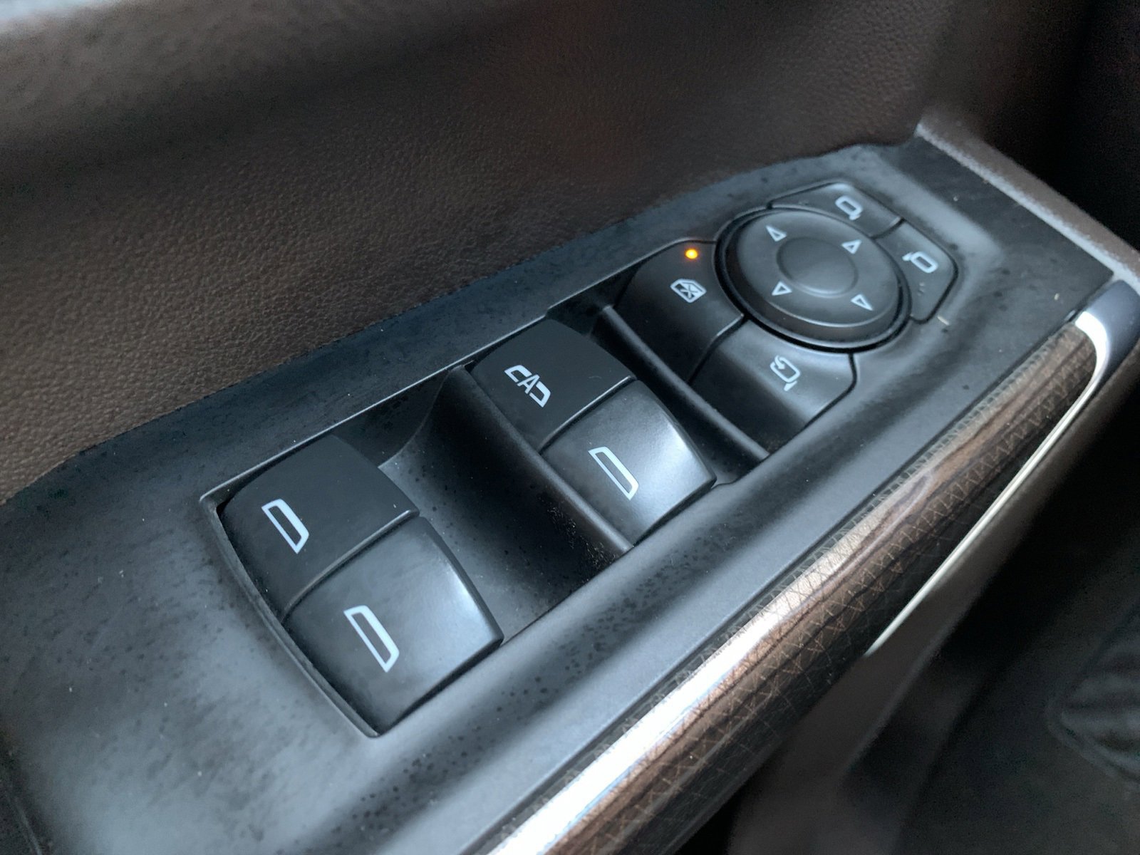 Used 2020 Chevrolet Silverado 2500 LT w/ All Star Edition image 35